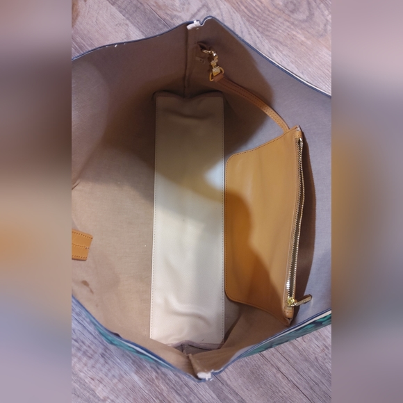 TORY BURCH Amalie XL Tote - Picture 15 of 16